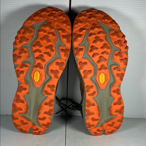 Hoka Speedgoat 6 Men’s 11 2E wide shoe. S8 - Picture 7 of 8